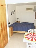 Schlafzimmer in der Ferienwohnung "Cirali"